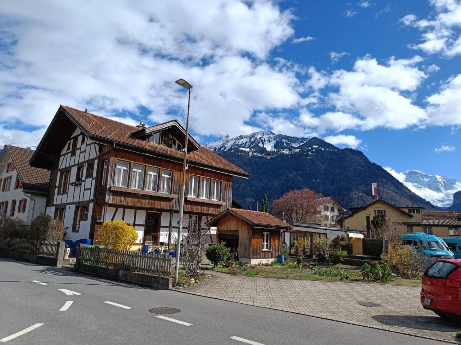 Fine&Pine Center Apartment Matten bei Interlaken Dış mekan fotoğraf